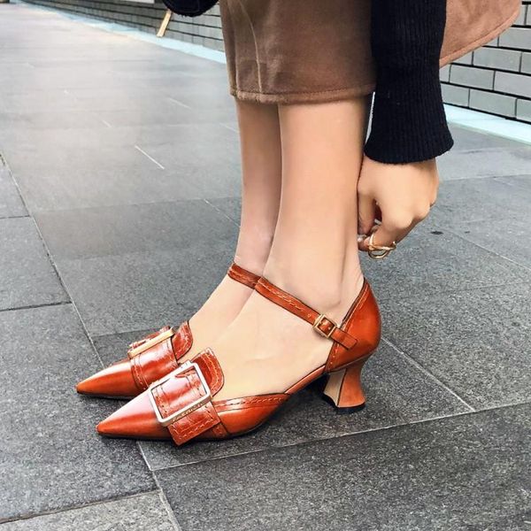 luxury gold brown silver black leather women sandals pointed toe square buckle gladiators new designers womens shoes 2019
luxury gold brown silver black leather women sandals pointed toe square buckle gladiators new designers womens shoes 2019