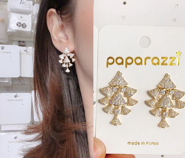 ins fashion luxury designer super glittering diamonds vintage beautiful dress drop chandelier dangle stud earring for women girls, Silver
ins fashion luxury designer super glittering diamonds vintage beautiful dress drop chandelier dangle stud earring for women girls, Silver