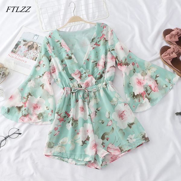 ftlzz women floral print chiffon beach romper summer lantern sleeve vocation three quarter floral v neck mini romper, Black;white
ftlzz women floral print chiffon beach romper summer lantern sleeve vocation three quarter floral v neck mini romper, Black;white