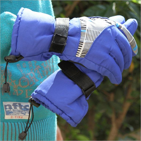 winter warm windproof ski gloves outdoor sports comfortable men or women snowboard gloves or skiing hiking cycling, Black
winter warm windproof ski gloves outdoor sports comfortable men or women snowboard gloves or skiing hiking cycling, Black