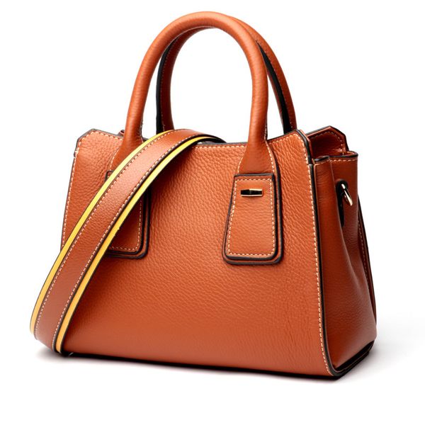 women's genuine leather wild simple style small square bag casual fashion multi-function trend messenger bag classic design
women's genuine leather wild simple style small square bag casual fashion multi-function trend messenger bag classic design