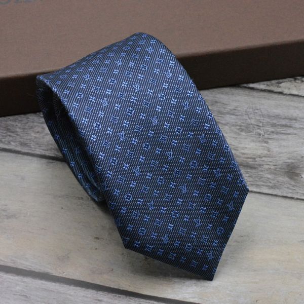 designer tie high-grade men's formal suit business ties 100% silk tie jacquard letter embroidery tie gift box packing 2 colors
designer tie high-grade men's formal suit business ties 100% silk tie jacquard letter embroidery tie gift box packing 2 colors