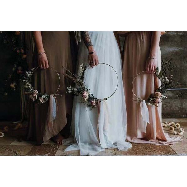 iron ring portable garland artificial plant flower rack christmas wreath wedding bride hand flowers
iron ring portable garland artificial plant flower rack christmas wreath wedding bride hand flowers