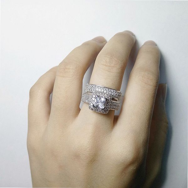 vintage women ring square cubic zircon cut simulated diamond cz wedding band rings set for women romantic engagement jewelry, Slivery;golden
vintage women ring square cubic zircon cut simulated diamond cz wedding band rings set for women romantic engagement jewelry, Slivery;golden