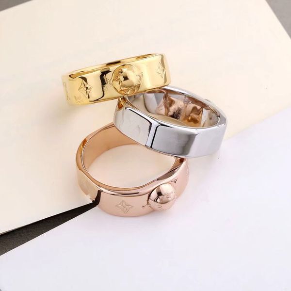 2019 fashion designer jewelry women rings nanogram ring stainless steel couple ring for men and women flower rings, Silver
2019 fashion designer jewelry women rings nanogram ring stainless steel couple ring for men and women flower rings, Silver