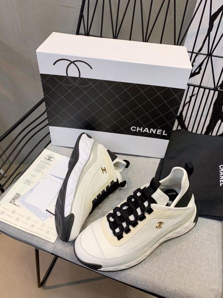2020o new women's shoes black and white lace-up casual sports women's shoes breathable wild thick bottom lightweight running shoes
2020o new women's shoes black and white lace-up casual sports women's shoes breathable wild thick bottom lightweight running shoes