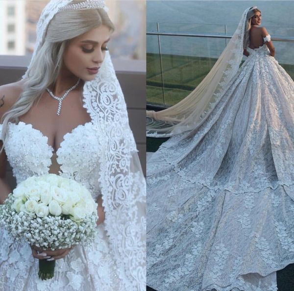 luxury lace ball gown wedding dresses beaded off the shoulder plunging neck backless bridal gowns cathedral train appliqued vestido de novia, White
luxury lace ball gown wedding dresses beaded off the shoulder plunging neck backless bridal gowns cathedral train appliqued vestido de novia, White