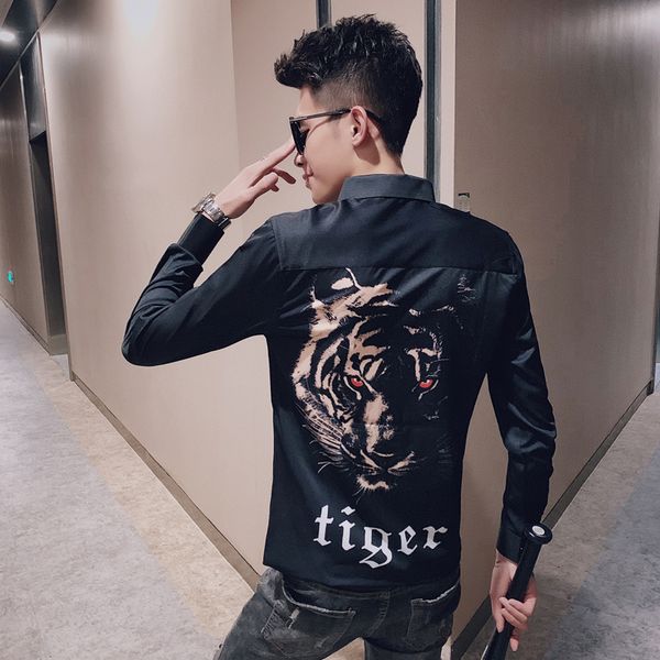 autumn 2019 new men's printed long sleeve shirt social boys' shirt 301a-1 / cs102 / p55, White;black
autumn 2019 new men's printed long sleeve shirt social boys' shirt 301a-1 / cs102 / p55, White;black