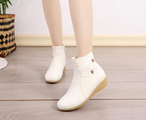 woman snow boots women flat shoes zip walking ankle boots ladies plush round toe genuine leather white short, Black
woman snow boots women flat shoes zip walking ankle boots ladies plush round toe genuine leather white short, Black