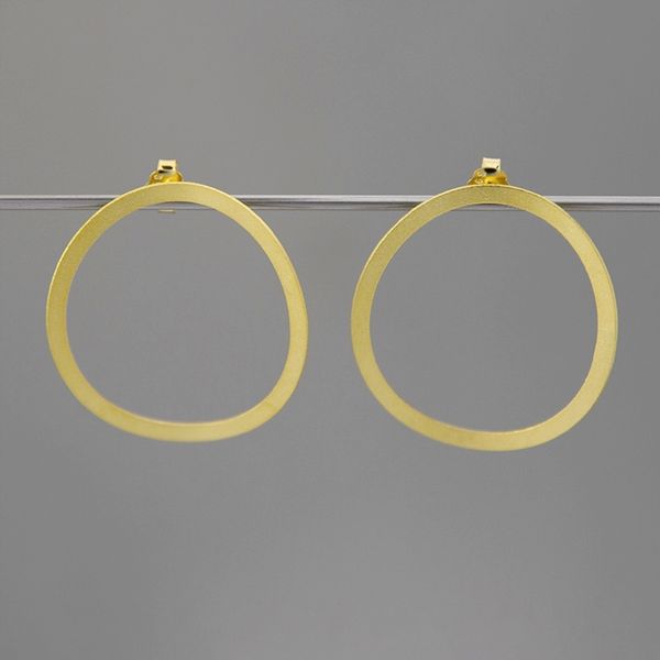 inature 925 sterling silver big circle stud earrings for women party jewelry gift cx200628, Golden;silver
inature 925 sterling silver big circle stud earrings for women party jewelry gift cx200628, Golden;silver