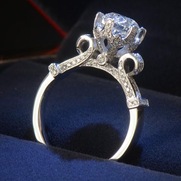 jewelry wedding rings zircon rings circles round shape zircon solitaire rings classic for women fashion, Golden;silver
jewelry wedding rings zircon rings circles round shape zircon solitaire rings classic for women fashion, Golden;silver