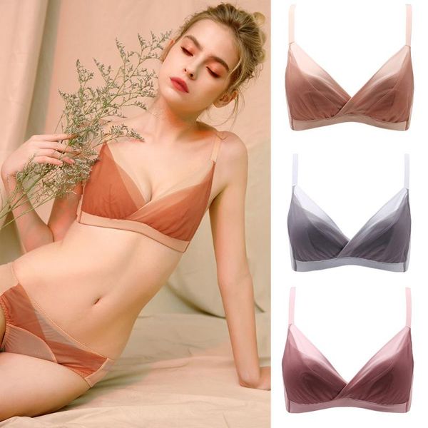 new fashion french style 3/4 triangle cup lingerie deep color push up wireless thin cup breathable lace mesh comfortable, Red;black
new fashion french style 3/4 triangle cup lingerie deep color push up wireless thin cup breathable lace mesh comfortable, Red;black