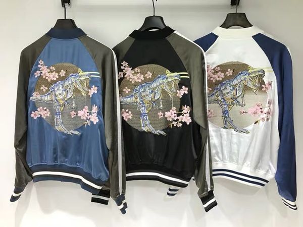 2020 весны париж NEW D курток Hoodies толстовки Повседневной Уличная мода Теплый Мужчины Женщина Пара Outwear свободного корабль zdl0310.
2020 весны париж NEW D курток Hoodies толстовки Повседневной Уличная мода Теплый Мужчины Женщина Пара Outwear свободного корабль zdl0310.