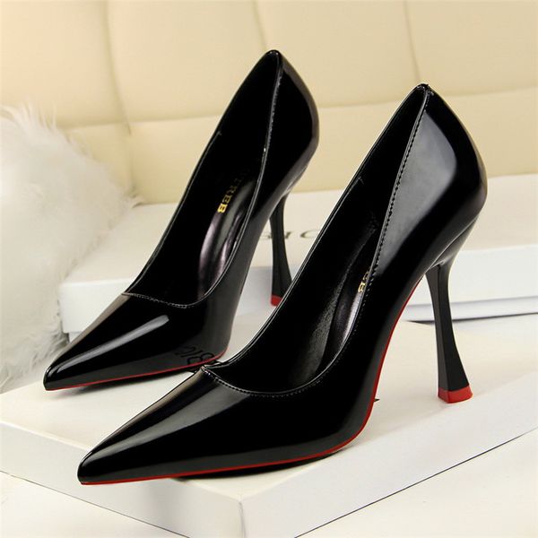 patent leather brand stiletto wedding shoes fetish high heels pumps women shoes office shoes women extreme high heels women zapatos de mujer, Black
patent leather brand stiletto wedding shoes fetish high heels pumps women shoes office shoes women extreme high heels women zapatos de mujer, Black