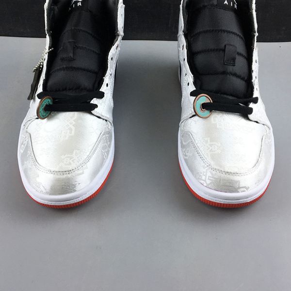 edison chen the clot x air 1 high og mid satin fearless cu2804-100 women men basketball sports shoes sneakers trainers with original box, Black;white
edison chen the clot x air 1 high og mid satin fearless cu2804-100 women men basketball sports shoes sneakers trainers with original box, Black;white