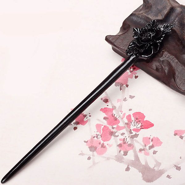 ladies delicate fashion red sandalwood hair sticks magnolia flower hollow out carved hair pins simple styling accessories
ladies delicate fashion red sandalwood hair sticks magnolia flower hollow out carved hair pins simple styling accessories