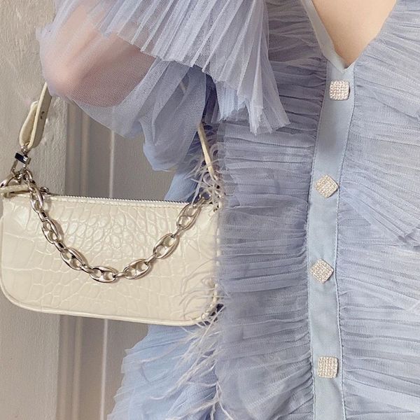 bags women handbags shoulder bag chains crocodile baguette vintage handle female new fashion 2020
bags women handbags shoulder bag chains crocodile baguette vintage handle female new fashion 2020