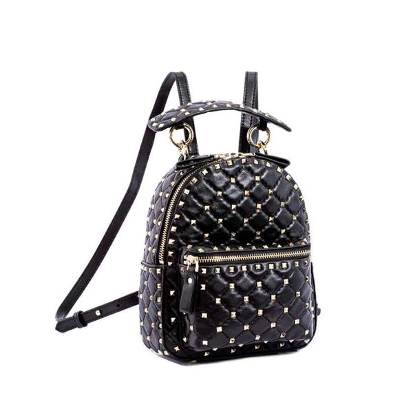 2019 fashion sheepskin backpack rivet leather women luxury mini travel backpack school bags for teenage girls
2019 fashion sheepskin backpack rivet leather women luxury mini travel backpack school bags for teenage girls