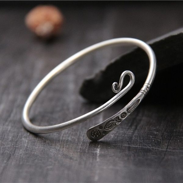 925 sterling silverhandmade bracelet children's style carved fish simple fashion to make old open bracelet accessories, Golden;silver
925 sterling silverhandmade bracelet children's style carved fish simple fashion to make old open bracelet accessories, Golden;silver