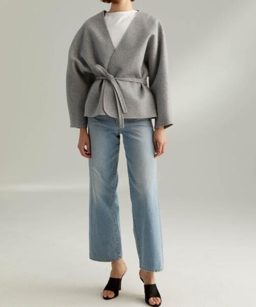 wool cashmere lunel jacket grey melange v-neck wrap coat waist belt tied drop shoulder oversized short overcoat, Black
wool cashmere lunel jacket grey melange v-neck wrap coat waist belt tied drop shoulder oversized short overcoat, Black