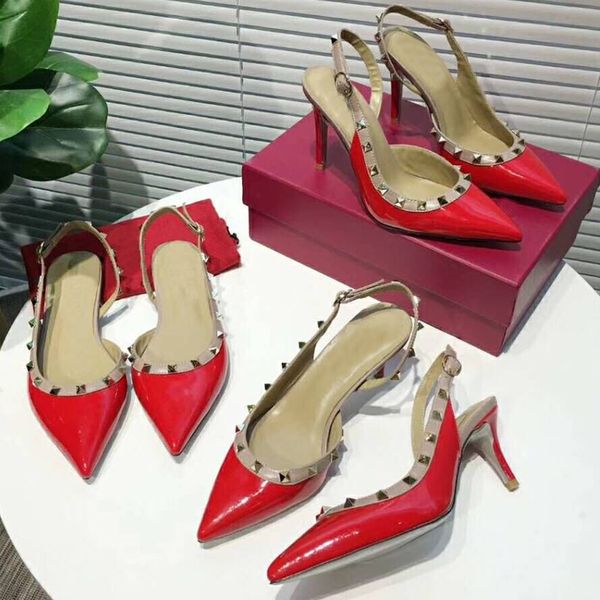 2019 new pattern designer's leather brand high heeled shoes banquet party outdoor beach sandals large size 41 wholesale rivet sandals, Black
2019 new pattern designer's leather brand high heeled shoes banquet party outdoor beach sandals large size 41 wholesale rivet sandals, Black