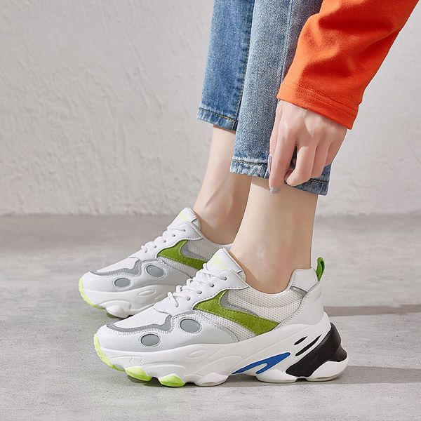2020 designer spring new ins sneakers schoolgirl han version street shoot to increase the casual female hundred-set daddy shoes, Black
2020 designer spring new ins sneakers schoolgirl han version street shoot to increase the casual female hundred-set daddy shoes, Black