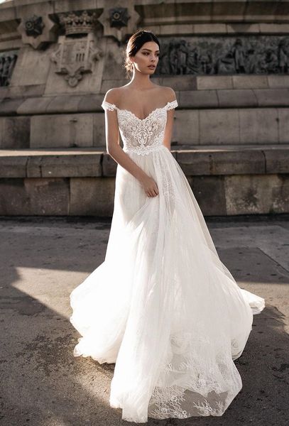 gali karten 2019 sheer bohemian wedding dresses off the shoulder lace tulle sweep train backless bridal gowns, White
gali karten 2019 sheer bohemian wedding dresses off the shoulder lace tulle sweep train backless bridal gowns, White