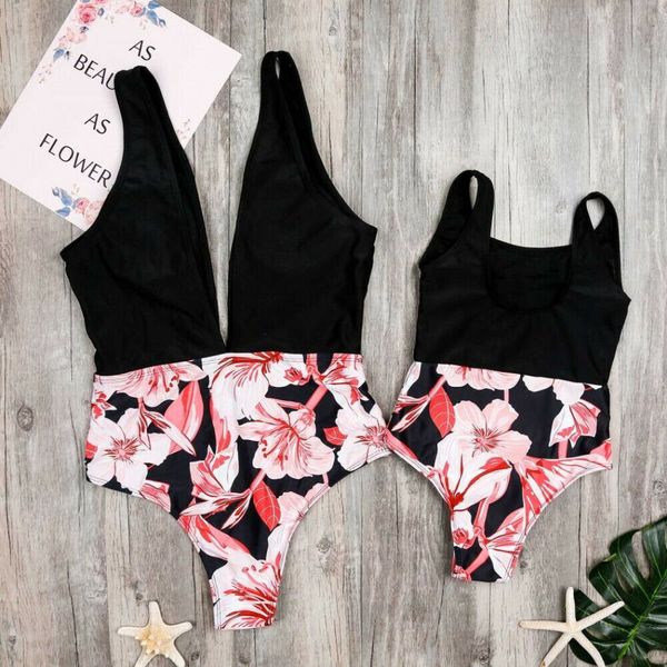family matching floral one piece swimwear mom daughter lady girl padded swimsuit beachwear
family matching floral one piece swimwear mom daughter lady girl padded swimsuit beachwear