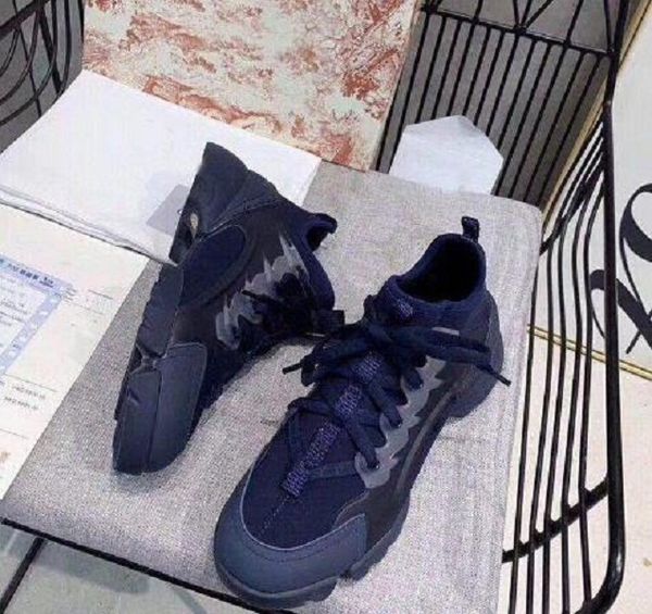 2020 connect sneaker women shoes triple s sneakers grosgrain ribbon retro trainers vacuum outsole increase 5cm printing dad shoes 35-42, Black
2020 connect sneaker women shoes triple s sneakers grosgrain ribbon retro trainers vacuum outsole increase 5cm printing dad shoes 35-42, Black