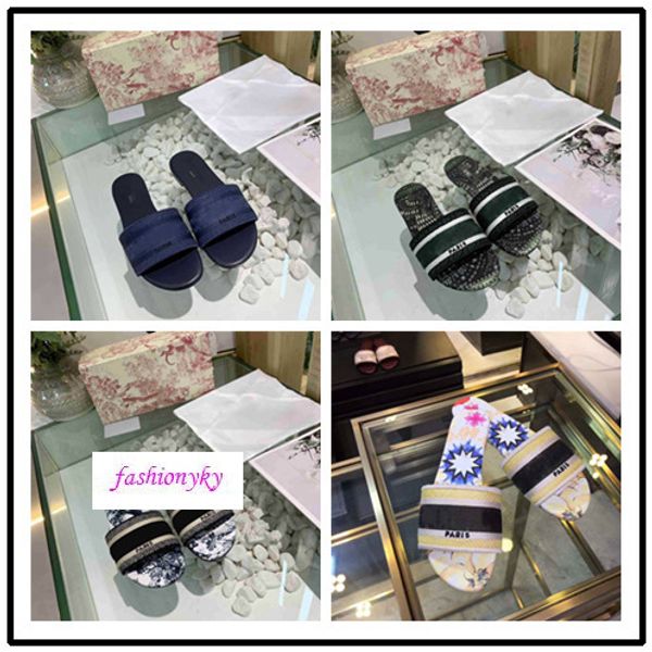 brand dazzle flowers women sandals designer flat slippers embroidery slipper, Black
brand dazzle flowers women sandals designer flat slippers embroidery slipper, Black