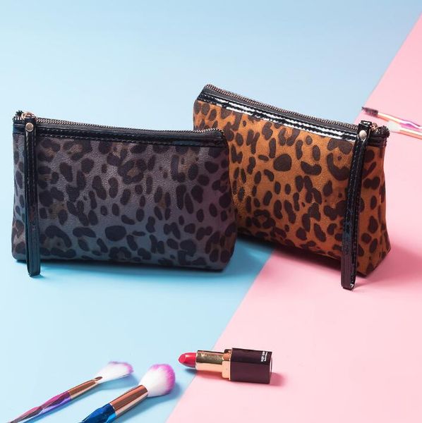 10pcs cosmeitc bag women polyester leopard printing large capatity travel wash bag outdoor
10pcs cosmeitc bag women polyester leopard printing large capatity travel wash bag outdoor
