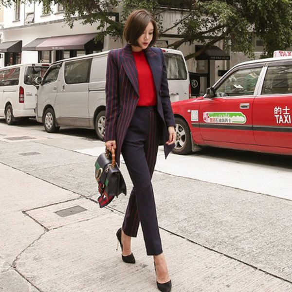 fashion week new korean women's office uniform 2 piece sets fashion striped blazer jacket and slimming long pants suits, White;black
fashion week new korean women's office uniform 2 piece sets fashion striped blazer jacket and slimming long pants suits, White;black