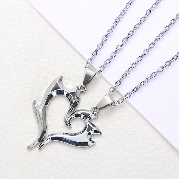 2018 flaming heart necklace fashion jewelry european and american series lovers pendant short chain necklace, Silver
2018 flaming heart necklace fashion jewelry european and american series lovers pendant short chain necklace, Silver