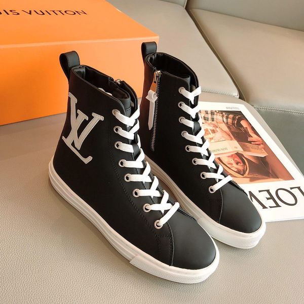 high-end high-shoes autumn and winter trend new ladies sheepskin one fashion casual sports thick-soled comfortable black shoes
high-end high-shoes autumn and winter trend new ladies sheepskin one fashion casual sports thick-soled comfortable black shoes