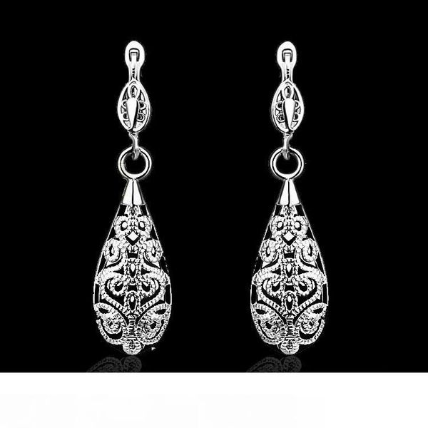 fashion pretty explosion models in europe and america fashion shine platinum hollow 925 silver earrings silver earrings 1186
fashion pretty explosion models in europe and america fashion shine platinum hollow 925 silver earrings silver earrings 1186