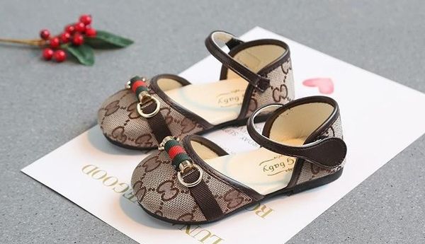 Children sandals 2019 new summer princess shoes Korean Edition sandals hot beach shoes free shipping
Children sandals 2019 new summer princess shoes Korean Edition sandals hot beach shoes free shipping