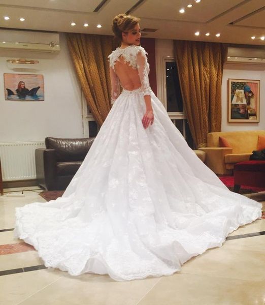 3d petal flower wedding dresses 3/4 long sleeve appliques lace backless a line sweep train bridal gowns plus size customize, White
3d petal flower wedding dresses 3/4 long sleeve appliques lace backless a line sweep train bridal gowns plus size customize, White