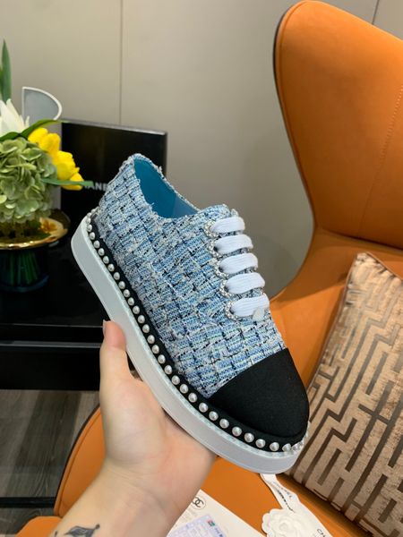 2020 new design thick-soled casual shoes trend fan er fashion logo cloth sheepskin inner thickness 3.5cm, Red;white
2020 new design thick-soled casual shoes trend fan er fashion logo cloth sheepskin inner thickness 3.5cm, Red;white