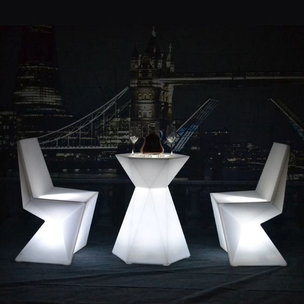 1 pc sk-lf28t (l60*w52*h76cm) led diamont shape bar cocktail table with 2 pcs led sofa chair for event party 1 set
1 pc sk-lf28t (l60*w52*h76cm) led diamont shape bar cocktail table with 2 pcs led sofa chair for event party 1 set