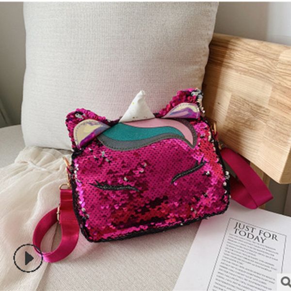 19x7x15cm fashion children coin purse paillette coins wallet mermaid sequins money bags cartoon cat change wallet kids gift
19x7x15cm fashion children coin purse paillette coins wallet mermaid sequins money bags cartoon cat change wallet kids gift