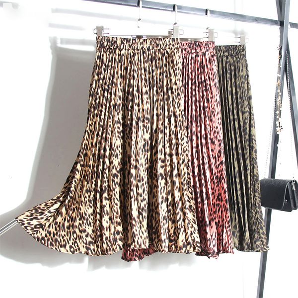 pleated skirt skirts for women printed leopard skirts women fashion 2019 high waist pleated midi long skirts female korean skirt ladies, Black
pleated skirt skirts for women printed leopard skirts women fashion 2019 high waist pleated midi long skirts female korean skirt ladies, Black