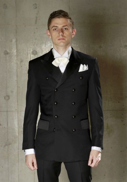 popular double-breasted groomsmen peak lapel groom tuxedos men suits wedding/prom man blazer ( jacket+pantst+tie) 833, Black;gray
popular double-breasted groomsmen peak lapel groom tuxedos men suits wedding/prom man blazer ( jacket+pantst+tie) 833, Black;gray