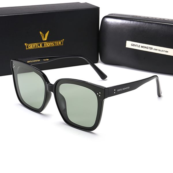 glass luxury designer oval for eyewear sunglasses designer sun 2020 summer frame fashion mirror uv400 lens coating style men udoui, White;black
glass luxury designer oval for eyewear sunglasses designer sun 2020 summer frame fashion mirror uv400 lens coating style men udoui, White;black