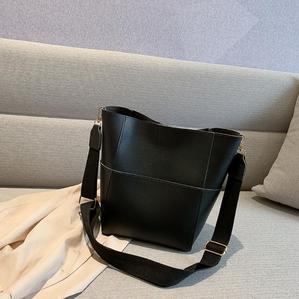 женщины сумка мода повседневная простой сумки на ремне, плечевой ремень wild перекинул tote bucket школа short trip болса feminina #fx
женщины сумка мода повседневная простой сумки на ремне, плечевой ремень wild перекинул tote bucket школа short trip болса feminina #fx