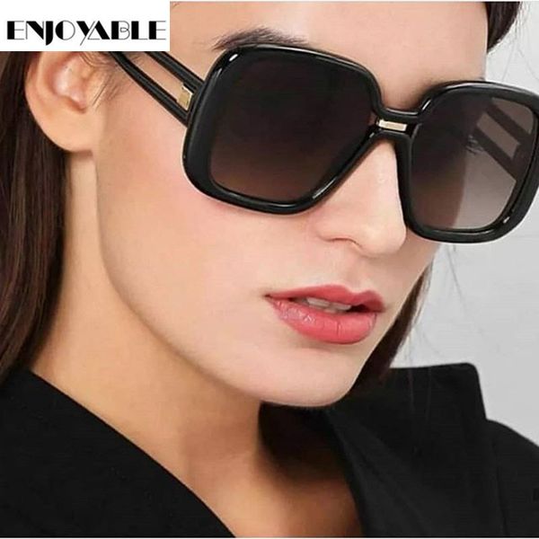 2020 big sunglasses women shape for retro women square sunglasses clear len brand designer fashion gothic large sun glasses g184, White;black
2020 big sunglasses women shape for retro women square sunglasses clear len brand designer fashion gothic large sun glasses g184, White;black