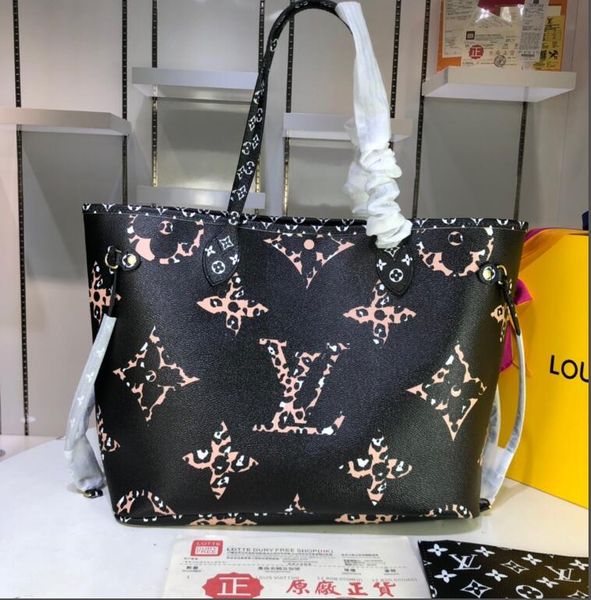 Women de igner handbag lady leather handbag wallet houlder bag tote clutch women bag de igner handbag with box du t bag
Women de igner handbag lady leather handbag wallet houlder bag tote clutch women bag de igner handbag with box du t bag