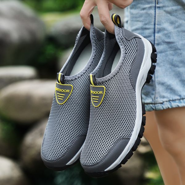 men hard-wearing sneakers mesh casual shoes non-slip shoes 2018 summer breathable 39-48, Black
men hard-wearing sneakers mesh casual shoes non-slip shoes 2018 summer breathable 39-48, Black
