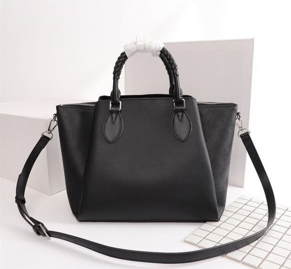 new handbags women's fashion shoulder bag purses real leather bags ng size:40x25x18cm 55030
new handbags women's fashion shoulder bag purses real leather bags ng size:40x25x18cm 55030