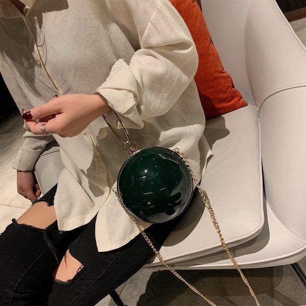 2020 new shoulder bag ladies korean version of the ball dinner bag casual fashion luxury messenger ladies
2020 new shoulder bag ladies korean version of the ball dinner bag casual fashion luxury messenger ladies