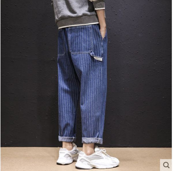 the blue the new popular logo loose jeans men straight stripe leisure trousers
the blue the new popular logo loose jeans men straight stripe leisure trousers